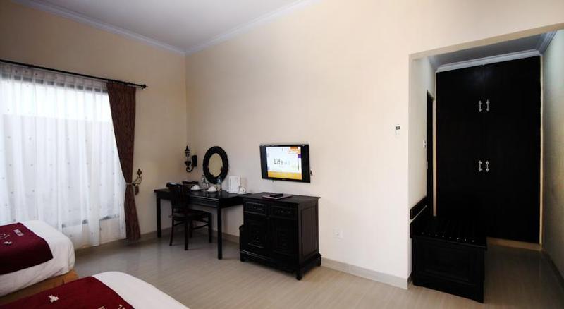 Puri Saron Hotel Baruna Beach Lovina Esterno foto