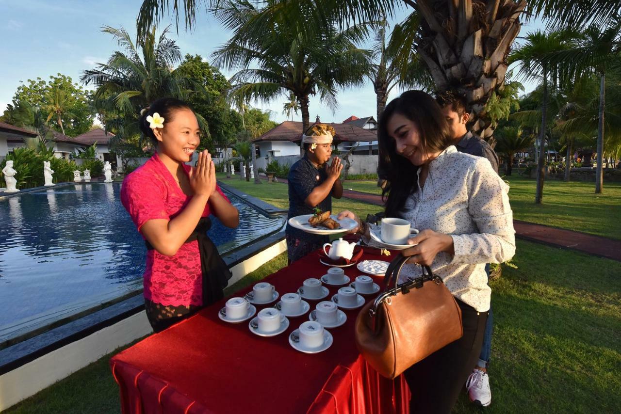 Puri Saron Hotel Baruna Beach Lovina Esterno foto